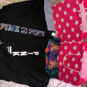 PINK Ultimate Leggings Size MEDIUM